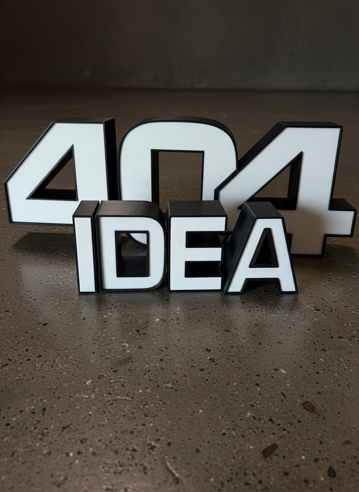 404 IDEA — lettere luminose